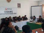 sidang-adminitratif-cepat-di-kantor-bawaslu-landak-pada-kamis-252019-sore.jpg