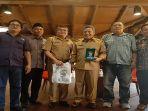sudah-dua-tahun-terakhir-masyarakat-di-batu-ampar.jpg