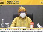 sutarmidji-memberikan-sambutan-pada-acara-yang-digelar-oleh-asosiasi-tradisi-lisan.jpg