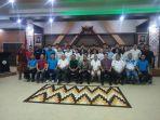 tim-basket-kalbar-putra-dan-putri-saat-acara-pelepasan.jpg