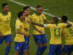 timnasbrazil120.jpg