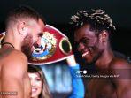 tinju-dunia-world-boxing-vasiliy-lomachenko-richard-commey.jpg