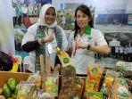 tjhai-chui-mie-berfoto-hkti-stan-pameran-produk-hasil-pertanian.jpg