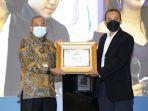 top-bumd-award-2021-diraih-bank-kalbar.jpg