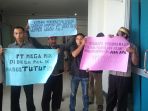 warga-demo_20180913_111949.jpg