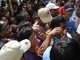 20121028ISF_WARGA_SALING_DORONG_DAPATKAN_HEWAN_KURBAN_(7).JPG