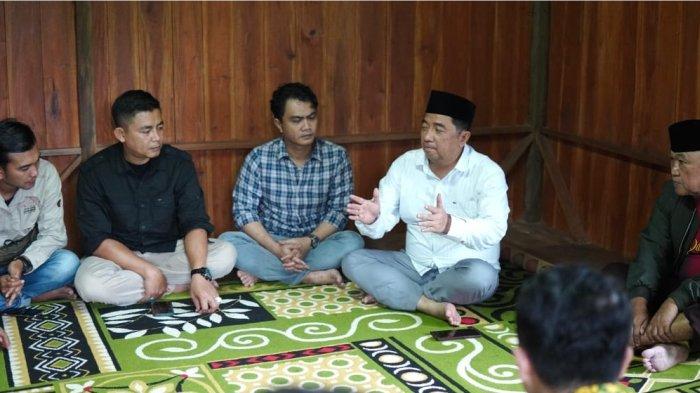 Cabup Syakur Amin Tengok Produksi Gula Aren di Bungbulang Garut, Dorong Legalitas Usaha