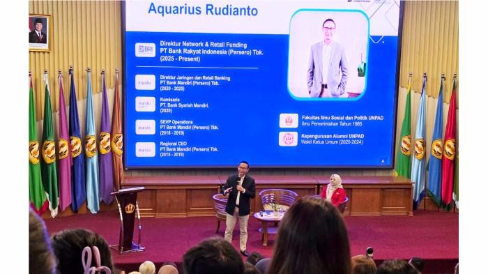 3 Direktur Network dan Retail Funding BRI Aquarius Rudianto hadir sebagai narasumber
