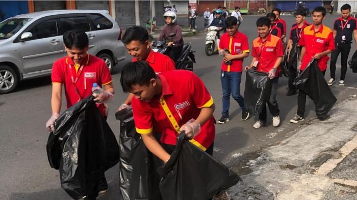 3Dukung World Clean Up Day Di Tasik Alfamart Ajak Gunakan Tas Belanja Ramah Lingkungan