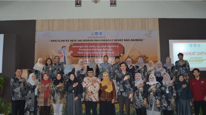 3Pembekalan KKNT Kampus Berdampak Dilingkungan Institut Kesehatan Rajawali
