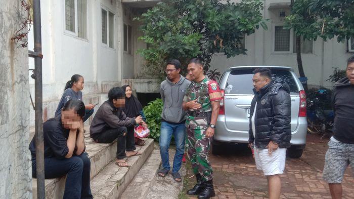 Sejoli Diduga Bandar Sabu Digerebek Warga, Terungkap Sudah 7 Bulan Ngekos di Jatinangor Sumedang