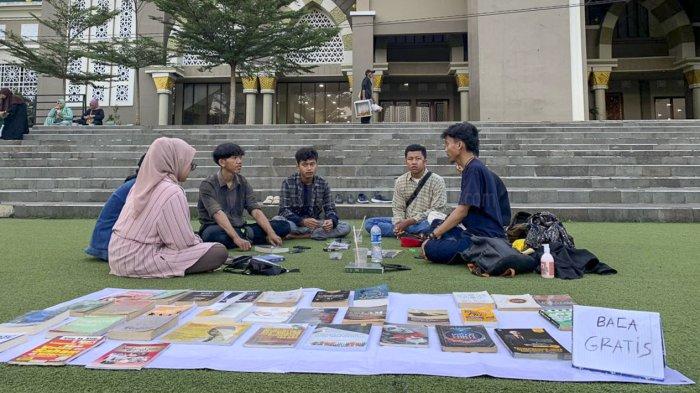 Komumata, Komunitas Maca Tasikmalaya yang Rutin Gelar Lapak Baca dan Diskusi Ringan soal Buku