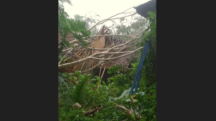 7 Wilayah Priangan Timur, Prediksi Cuaca Hari Ini Diguyur Hujan Waspada Angin Kencang