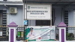 BEBAS-PUNGLI-Kantor-Disdukcapil-Ciamis-Sabtu-11102025-1.jpg