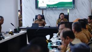 Bupati-Sumedang-Dony-Ahmad-Munir-Rapat-Koordinasi-Pengawasan-Daerah-27102025-1.jpg