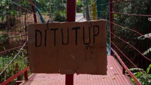 DITUTUP-Akses-jembatan-gantung-di-PANGANDARAN-4102025-1.jpg