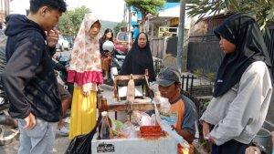 Di-antara-kesibukan-lalu-lintas-di-kawas.jpg