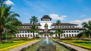 Gedung-Sate.jpg