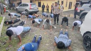 HUkuman-Push-Up.jpg