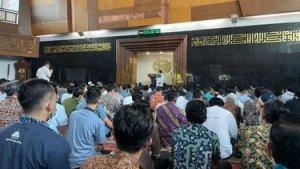 Ilustrasi-pelaksanaan-sholat-jumat.jpg