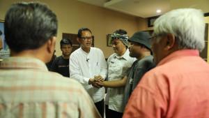 Kadinsos-Islah-dengan-Warga.jpg