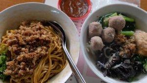 Mie-yamin-manis-spesial-dari-restoran-Mie-Baso-Laksana-Tasikmalaya.jpg