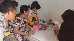 Murid-SD-Kecanduan-HP.jpg