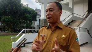 PANGKAS-ANGGARAN-Sekda-Kota-Tasikmalaya-Asep-Goparullah-07102025-1.jpg