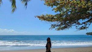 Pantai-Batu-Karas-Pangandaran.jpg