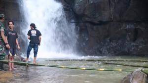 Pelajar-Tewasa-di-Curug-Sula.jpg