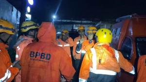 Petugas-BPBD-Kota-Tasikmalaya-03102025-1.jpg