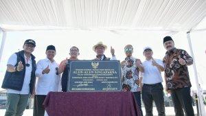RK-resmikan-Alun-alun-Singaparna1.jpg