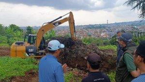 TPA-Cicabe-digunakan-Pemkot-Bandung-sebagai-tempat-pembuangan-sampah-sementara.jpg