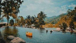 Taman-Batu-Purwakarta.jpg