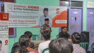 Tetep1.jpg