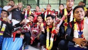 Timnas-Indonesia-U22-Pulang-Disambut-Ribuan-Supporter.jpg