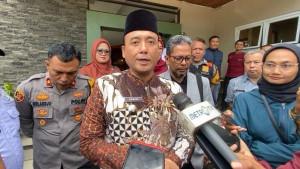 Wakil-Wali-Kota-Bandung-Erwin-31102025-1.jpg