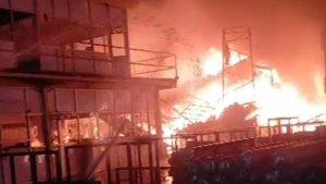 bangunan-PT-Kahatex-terbakar-ya-gais.jpg