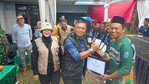 berikanbantuantuantuan.jpg
