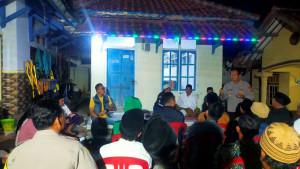 ditemukan-tukanbaksi.jpg