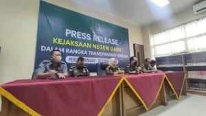 ekposekejaksaangarut.jpg