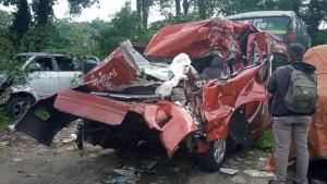 kecelakaan-maut-daytrans-di-tol-cipularang-13102025-1.jpg