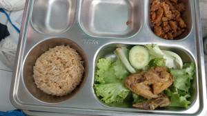 menu-MBG-di-SDN-Margamulya-1.jpg
