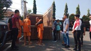 pencuri-tiang-internet-di-sumedang-1.jpg
