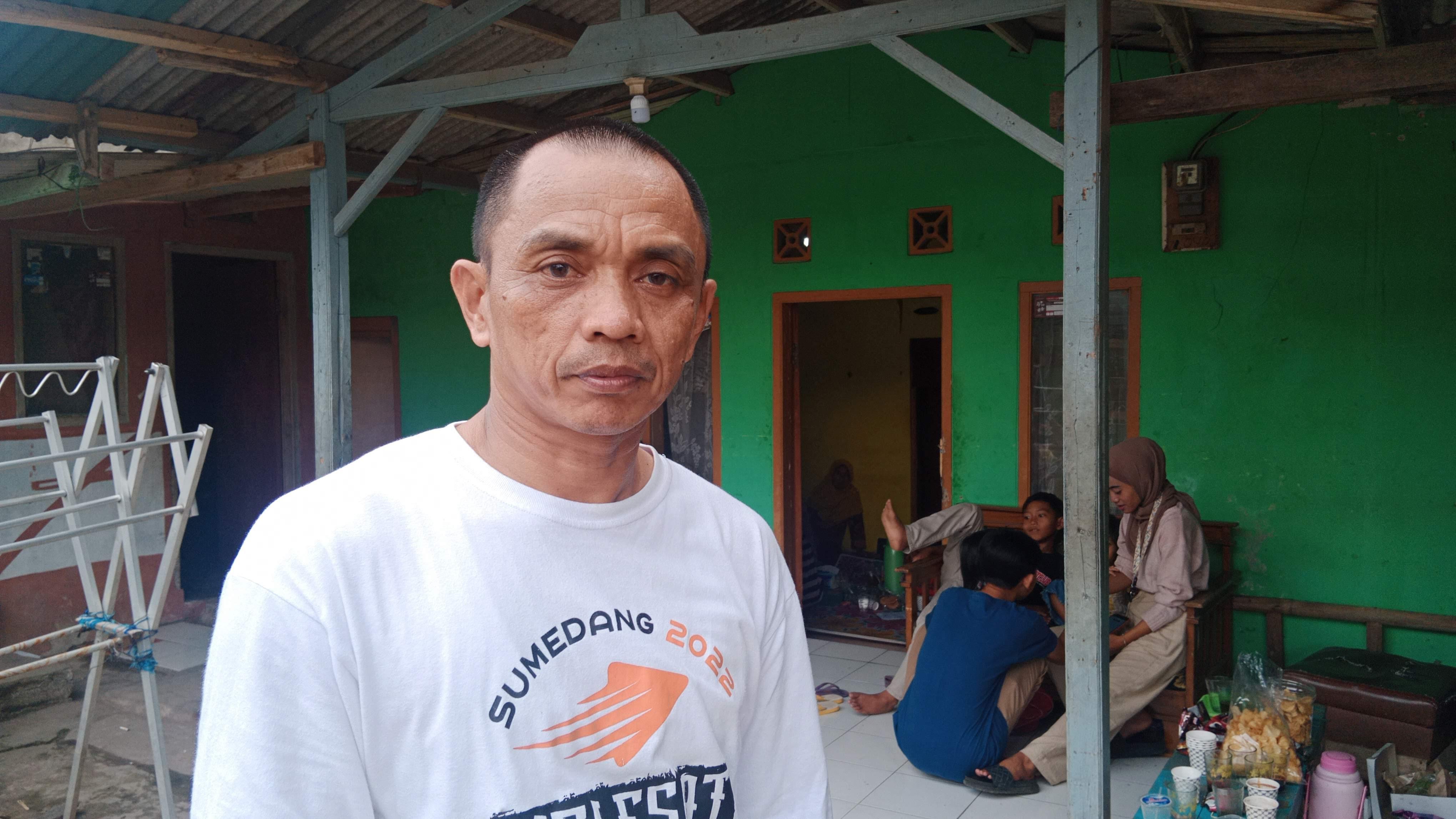 Idolakan Jusuf Hamka, Keluarga Sejoli Lansia Halimah & Ojo di Sumedang tak Sangka Dikunjungi Bos Tol