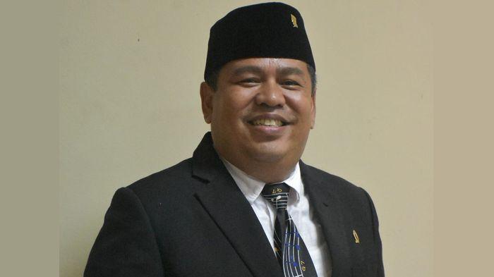 Anggota-DPRD-Fraksi-PDI-Perjuangan-Kota-Tasikmalaya-Kepler-Sianturi-1.jpg
