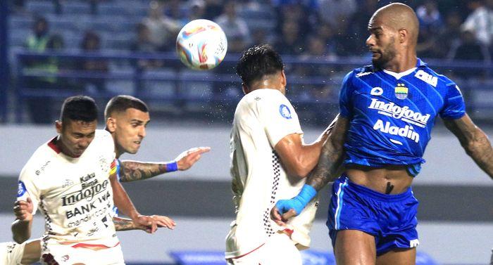 David da Silva Dipastikan Masuk Bangku Cadangan, Ada Apa? Ternyata Ini Alasan Bojan Hodak