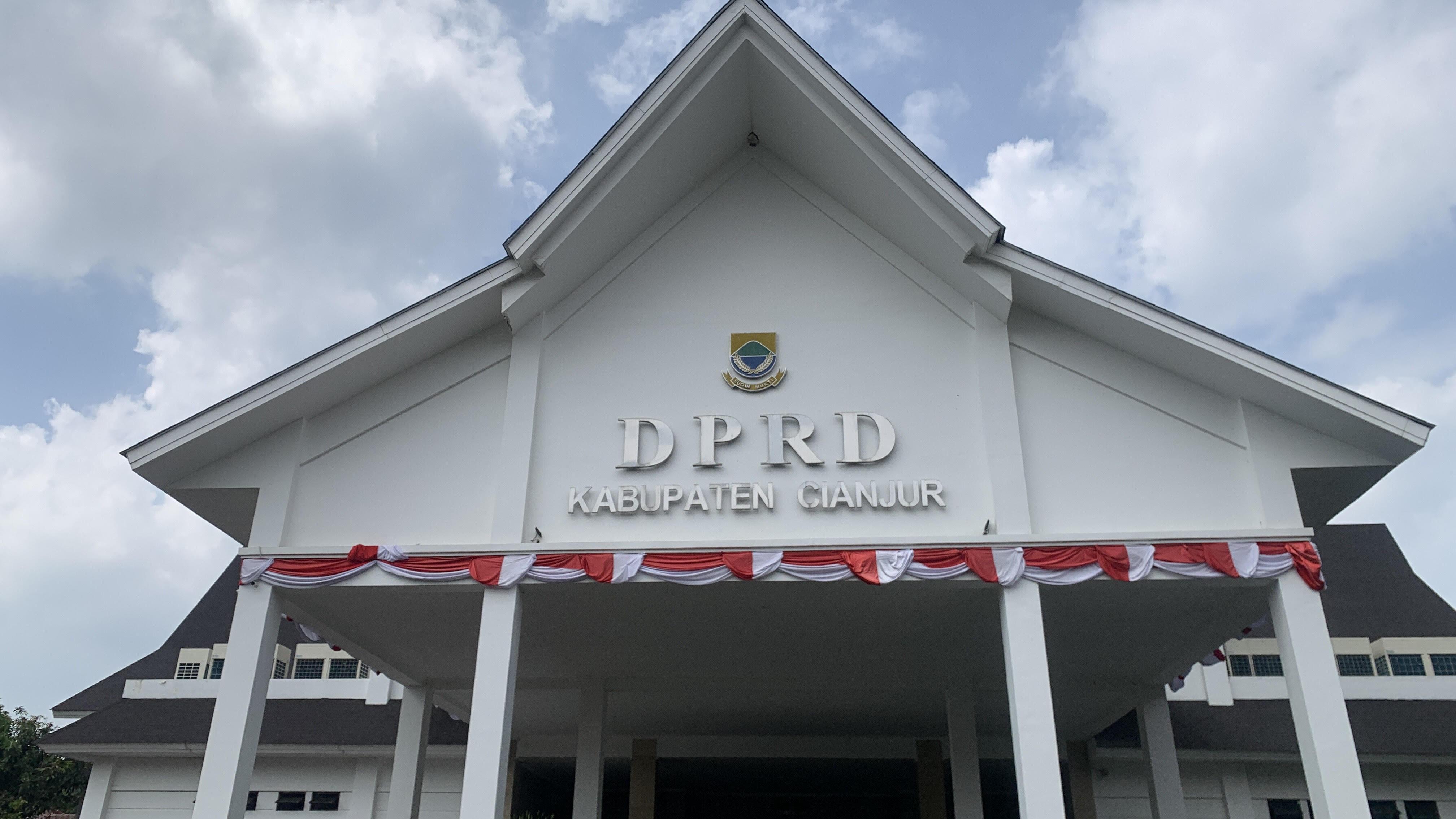 Gedung-DPRD-Kabupaten-Cianjur.jpg