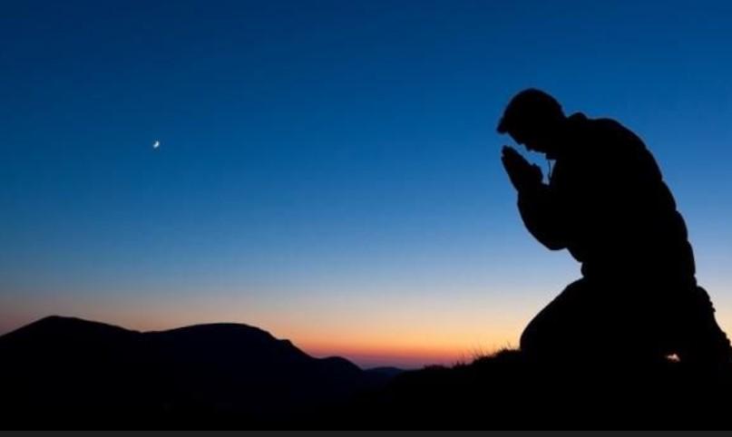 Naskah Khutbah Jumat 22 November 2024: Gambaran Orang yang Bangkrut di Akhirat dengan Amalnya