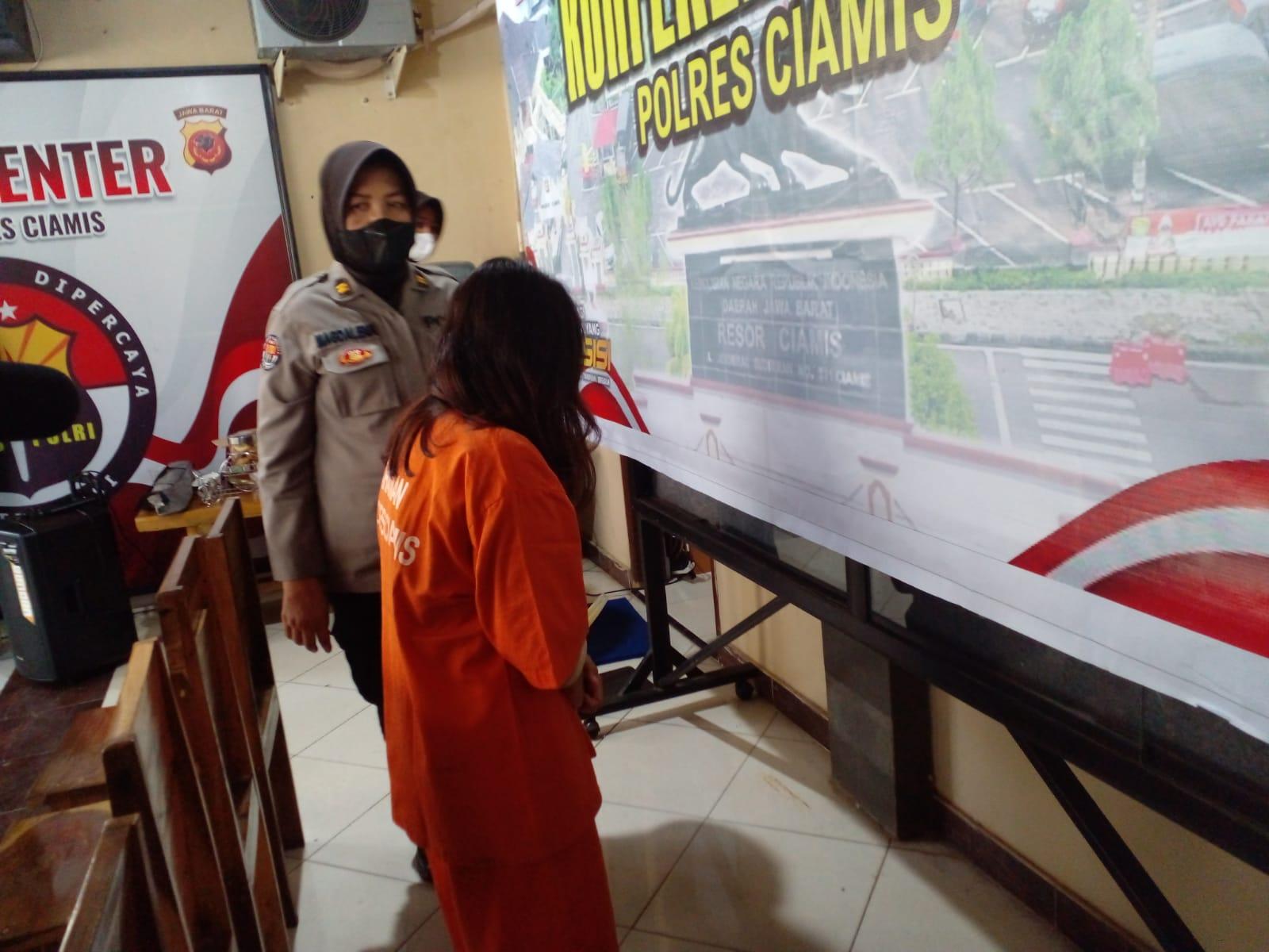 Tersangka Pembuang Bayi ke Selokan Anyar Terancam 15 Tahun Penjara